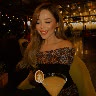@laviniiia.