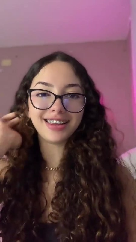 Bigo live: #Beauty Vem amor by @jennyzinha