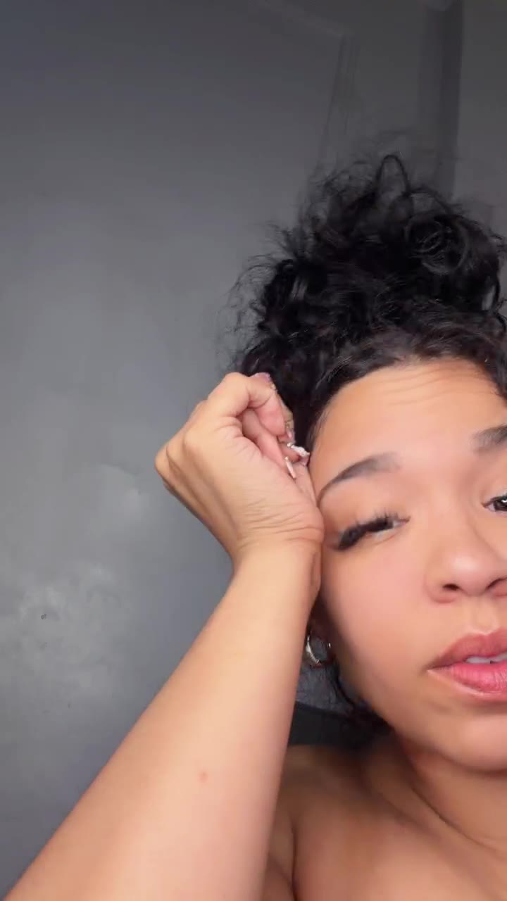 Bigo live: 😘😘😘😘😘 by @ImjustAnnia