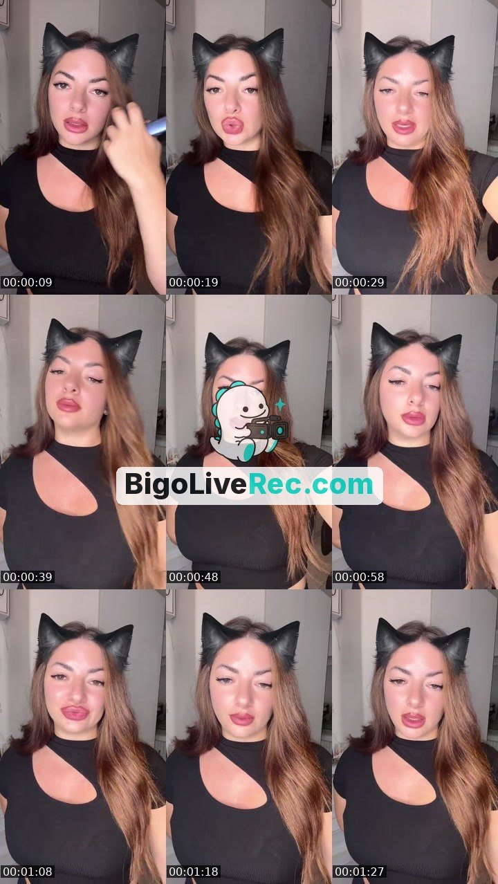 Bigo live: Holaaa 🫶🏻 by @KarolVDV
